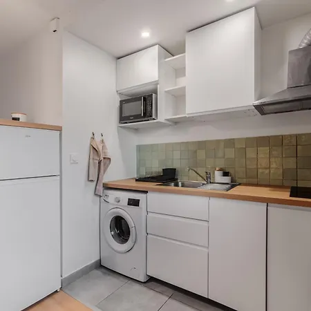 The New Lascrosses Apartment *